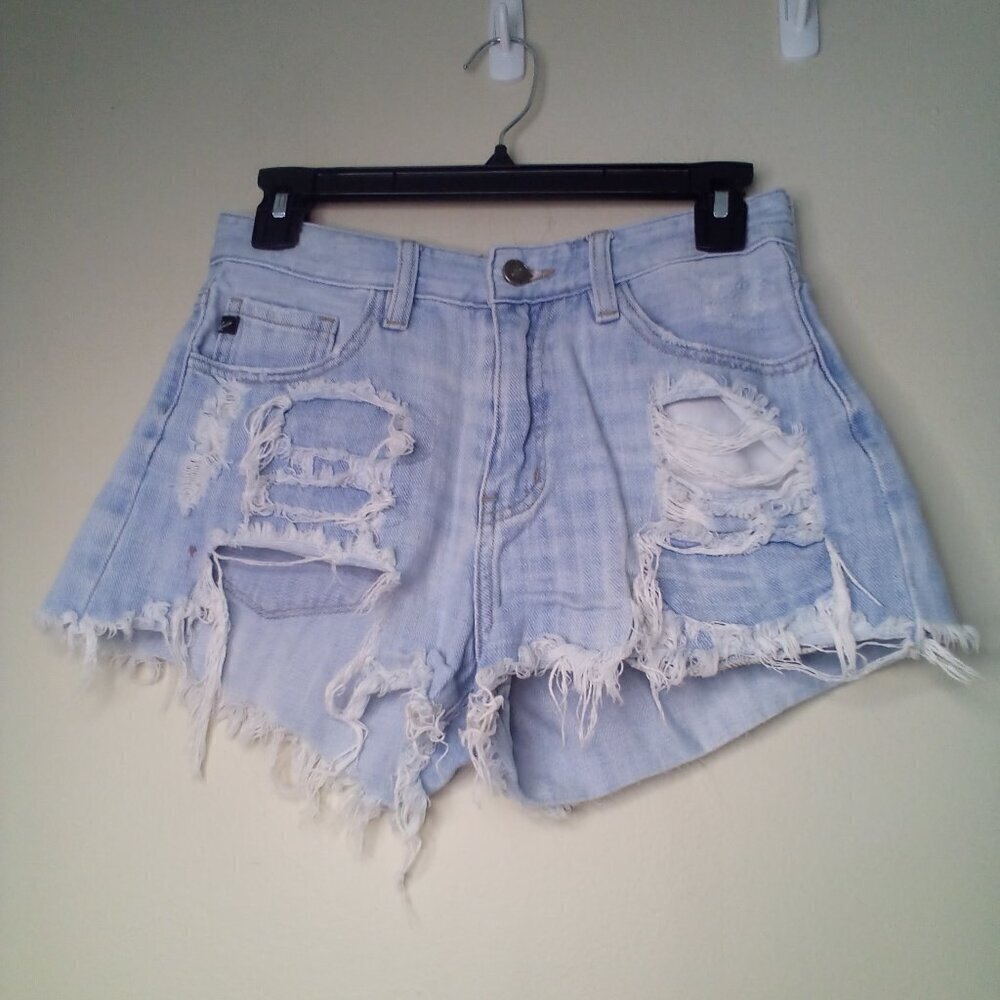 Kancan Shorts Juniors 5 26 Cheeky Distressed Trashed Raw Hem Light Wash Blue